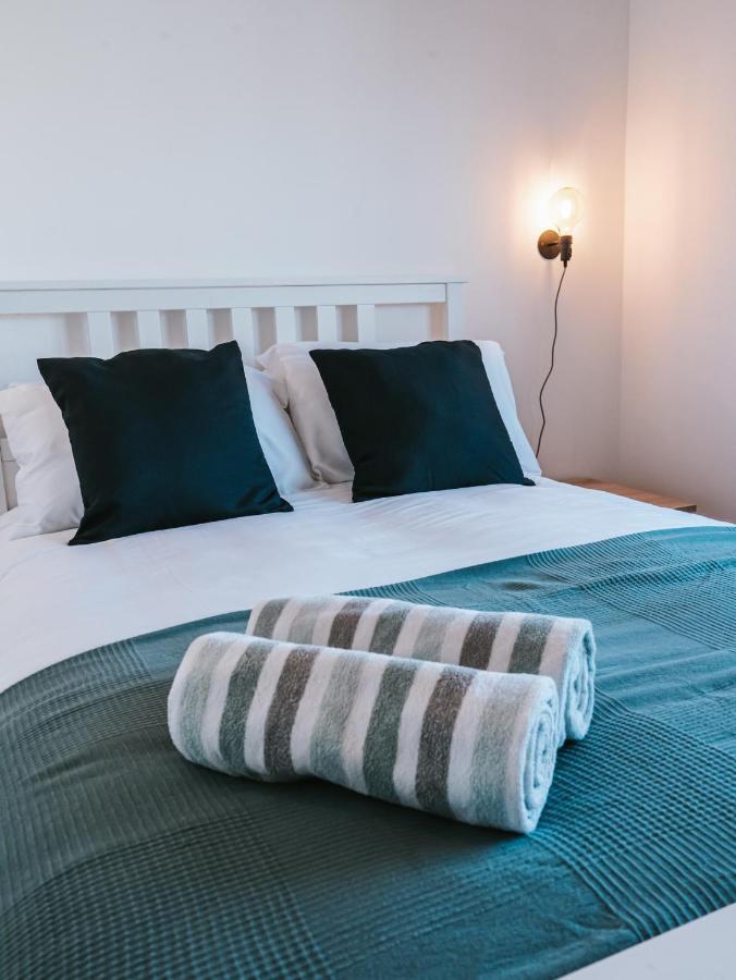 Tideaway - Cosy Seaside Village Bungalow Near Beach 캐슬락 외부 사진