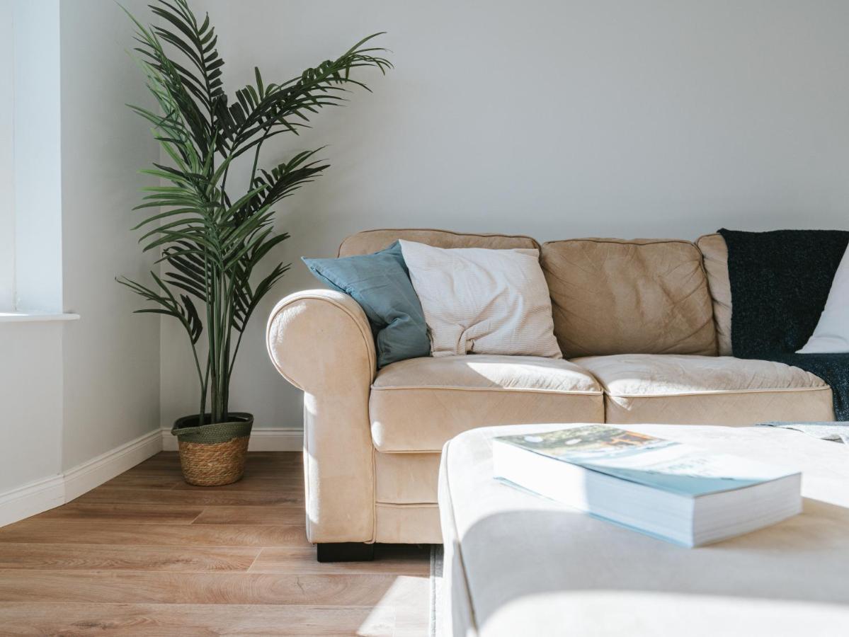 Tideaway - Cosy Seaside Village Bungalow Near Beach 캐슬락 외부 사진