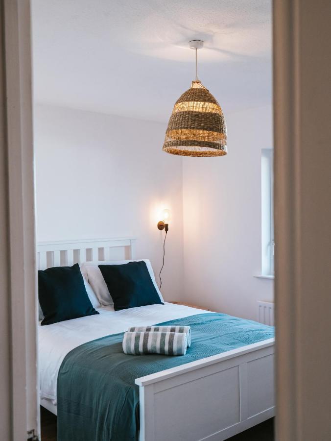 Tideaway - Cosy Seaside Village Bungalow Near Beach 캐슬락 외부 사진